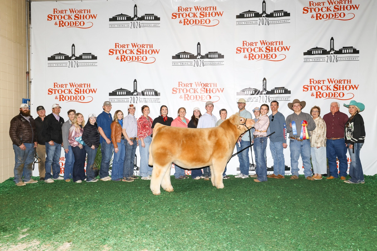 Kynlee Martin, Middle Division Champion, Fort Worth